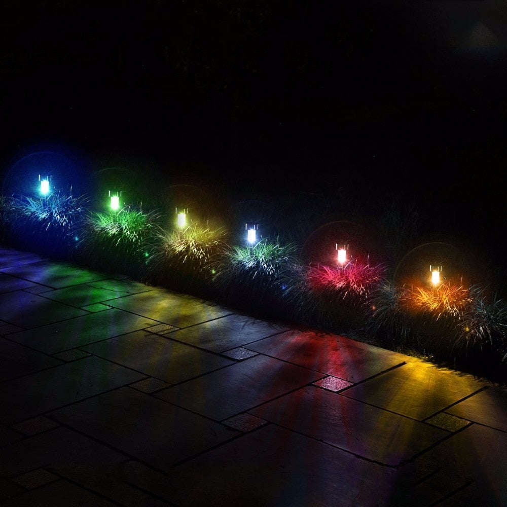 Luminária de Jardim com Energia Solar. Moderna e a Prova D'água. Valorize seu Jardim e Passarelas Economizando Energia com Estilo. Fixação por "Espeto"