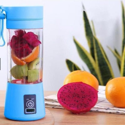 Mini Liquidificador Portátil, Carregamento da Bateria via USB, 06 Laminas. 380 ml