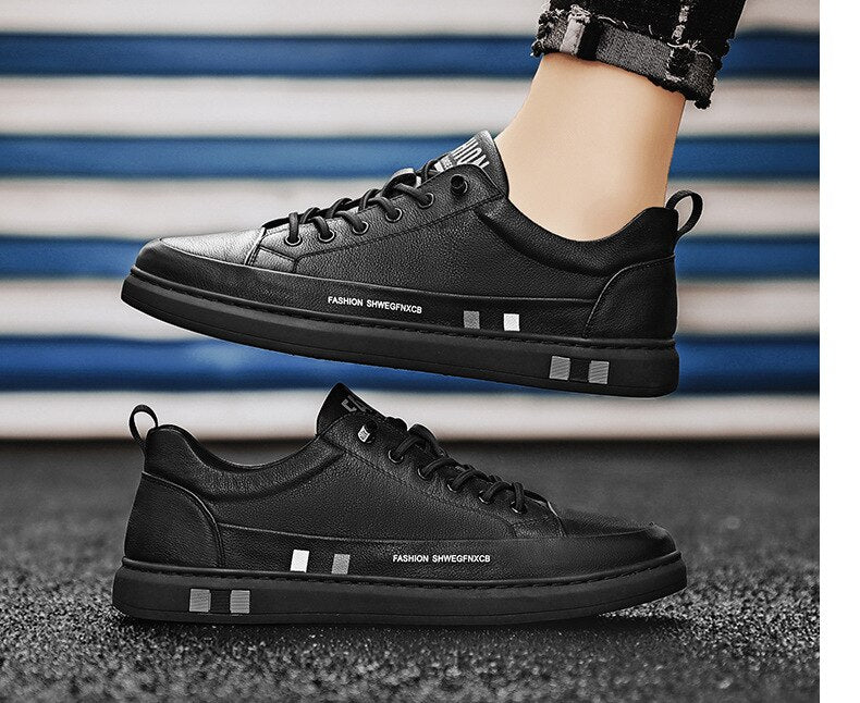 Tênis Masculino em Couro com Muita Elegância e Estilo. Fashion. Atente a Tabela de Conversão de Numeração.
