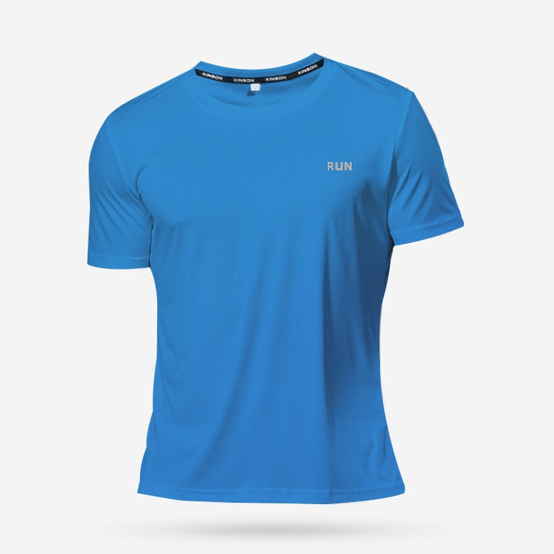 Camiseta Masculina de Treino, Com Secagem Rápida e Respirável. Atente para a Conversão da Numeração